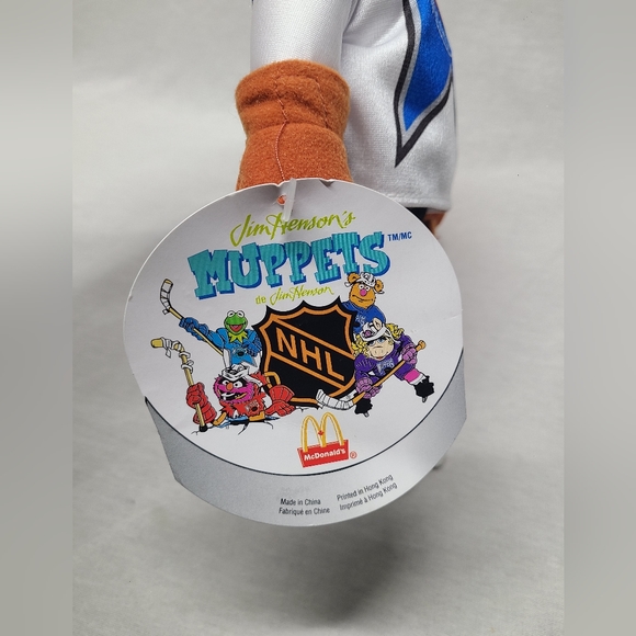 McDonald’s NHL Fozzie Bear Muppets 1995 Hockey Player Plush With Tags - Picture 3 of 6